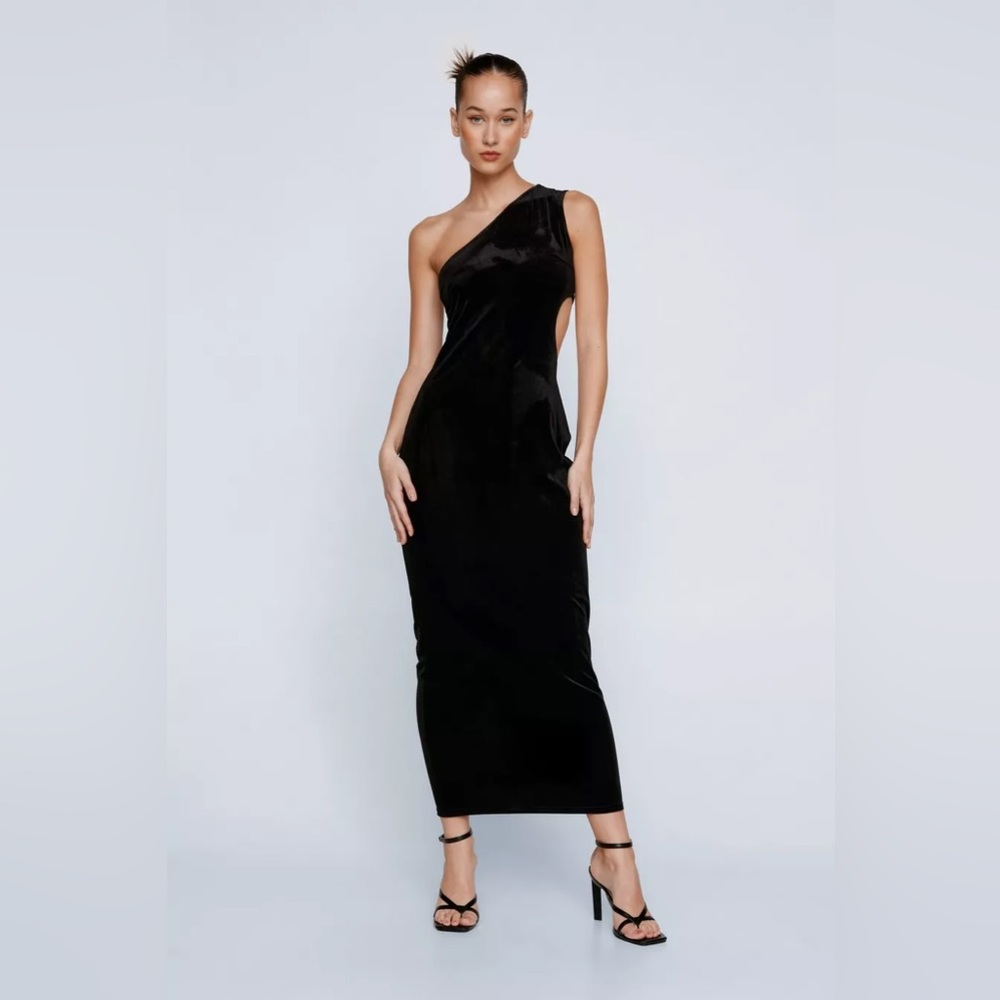 Nasty Gal Petite Cut Out Back Maxi Dress